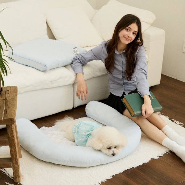 페오펫몰,레드퍼피 멜포니쿠션 강아지방석 강아지침대 애견침대 여름방석 침대 시원한 유모차방석