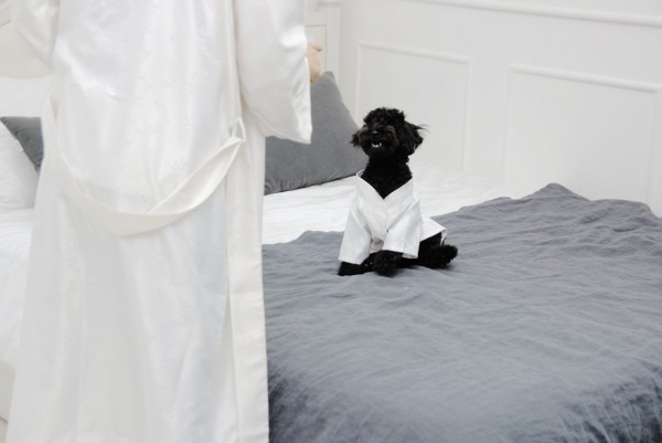 [maum:e] 호텔 커플 나이트 가운