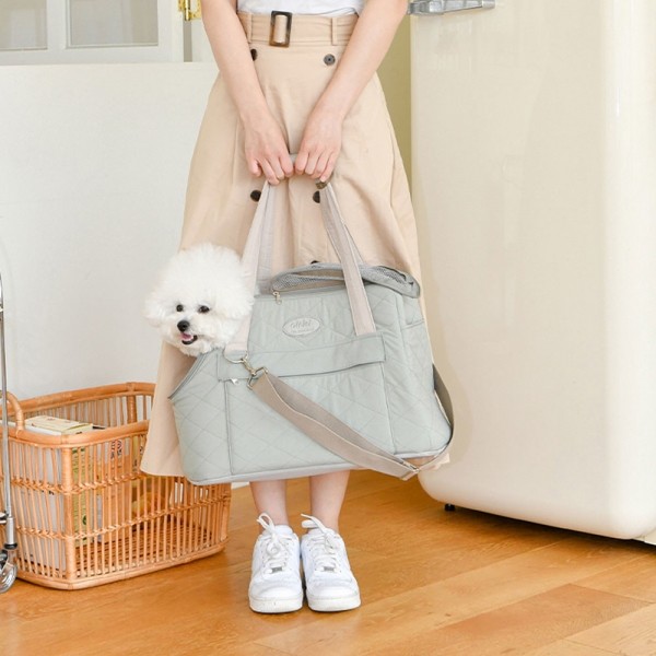 페오펫몰,올치 편안하고 넉넉한 공간 퀼팅 코코백 강아지 이동가방 이동장