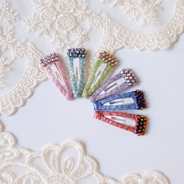 삼각핀 3cm 블링스왈방수핀 강아지 스와로브스키 미간핀