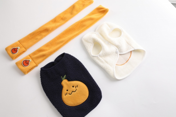 페오펫몰,치어펫 나랑 귤보러 가지 않을래 -목도리 set / 강아지 누빔조끼